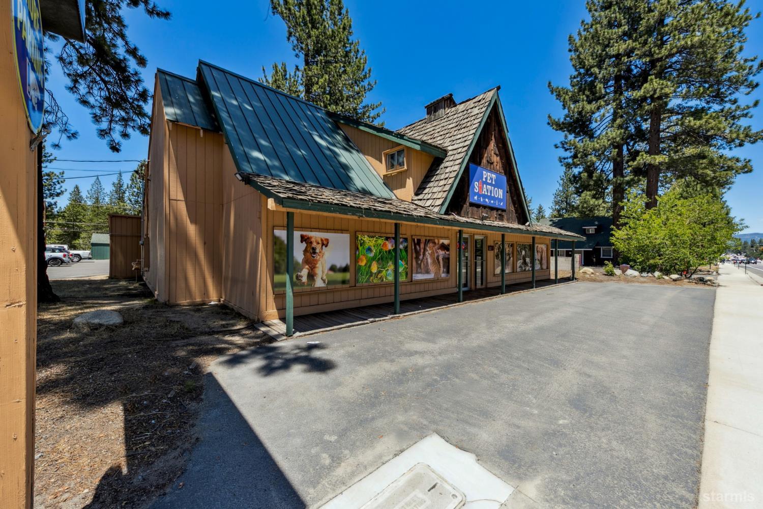 2205 Lake Tahoe Boulevard
