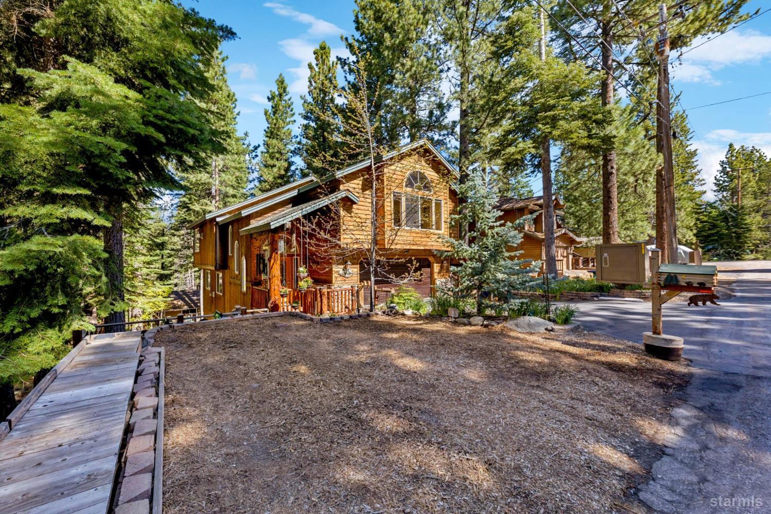 1911 Bella Coola Drive