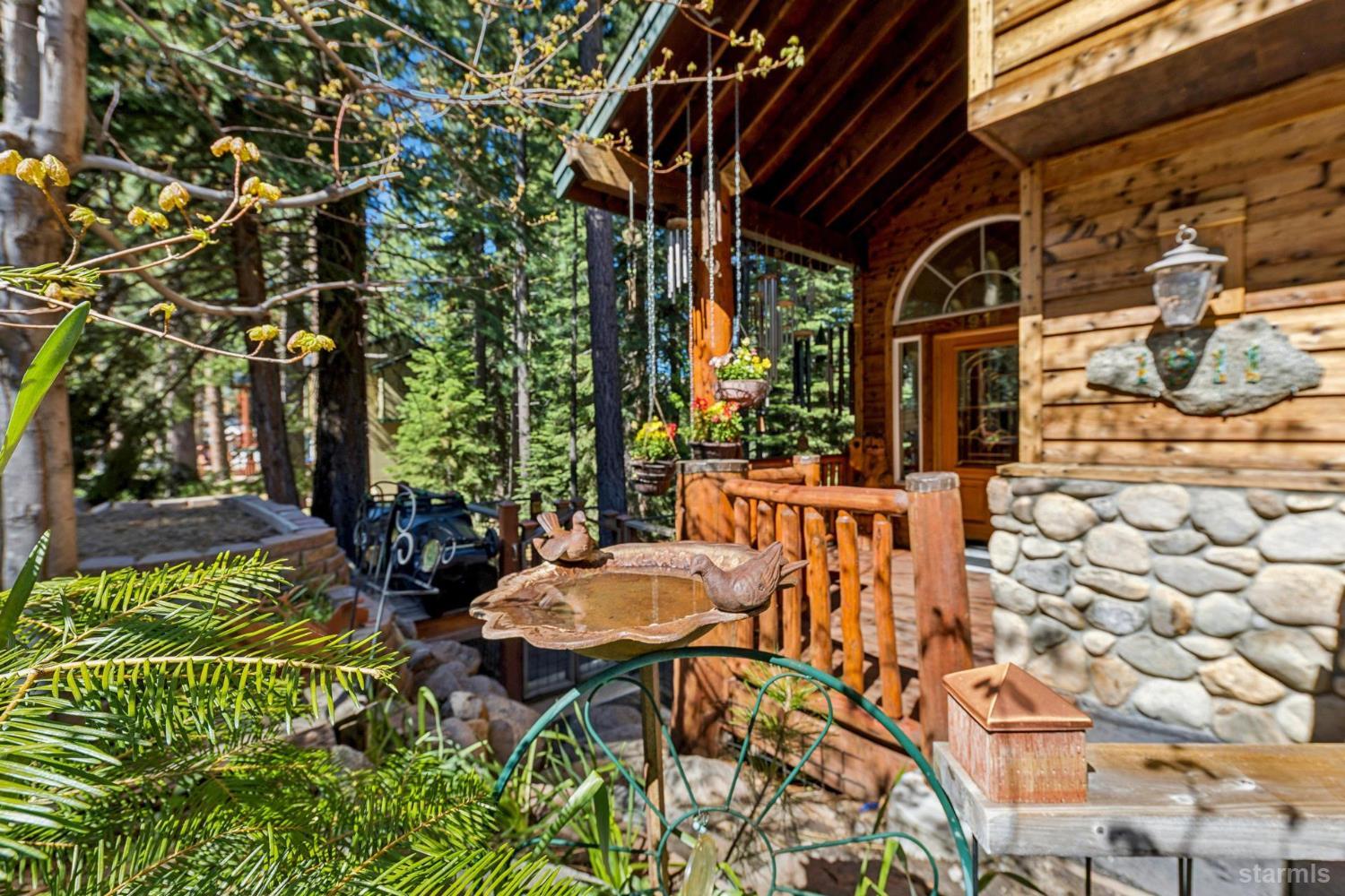 1911 Bella Coola Drive
