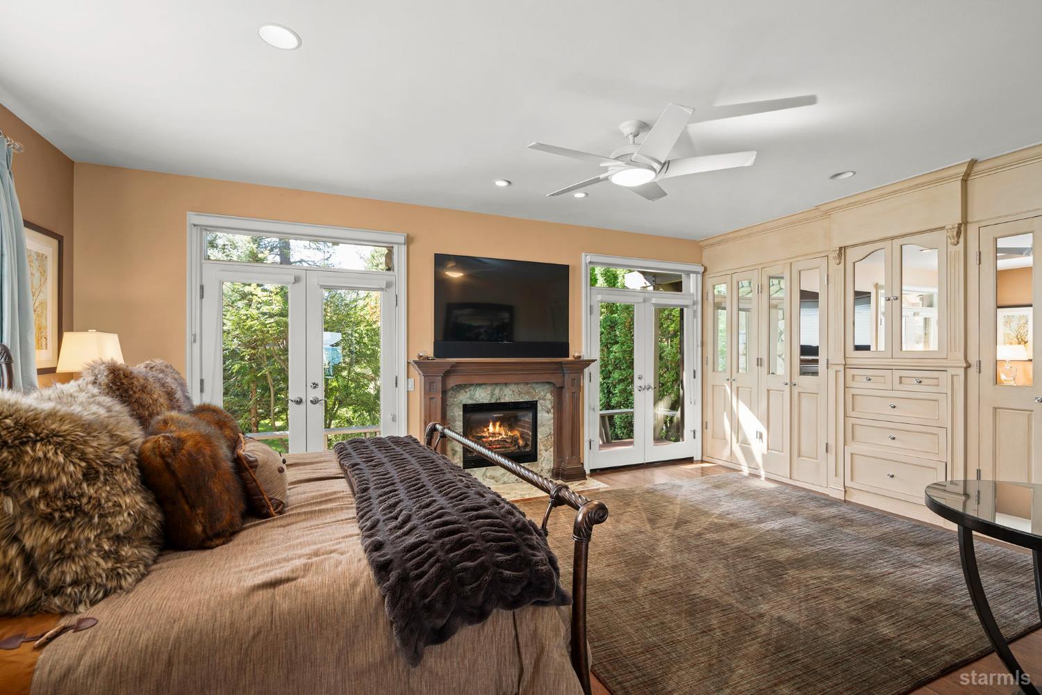 South Lake Tahoe, California 96150, United States, 7 Bedrooms Bedrooms, ,5 BathroomsBathrooms,Residential,Active,200999