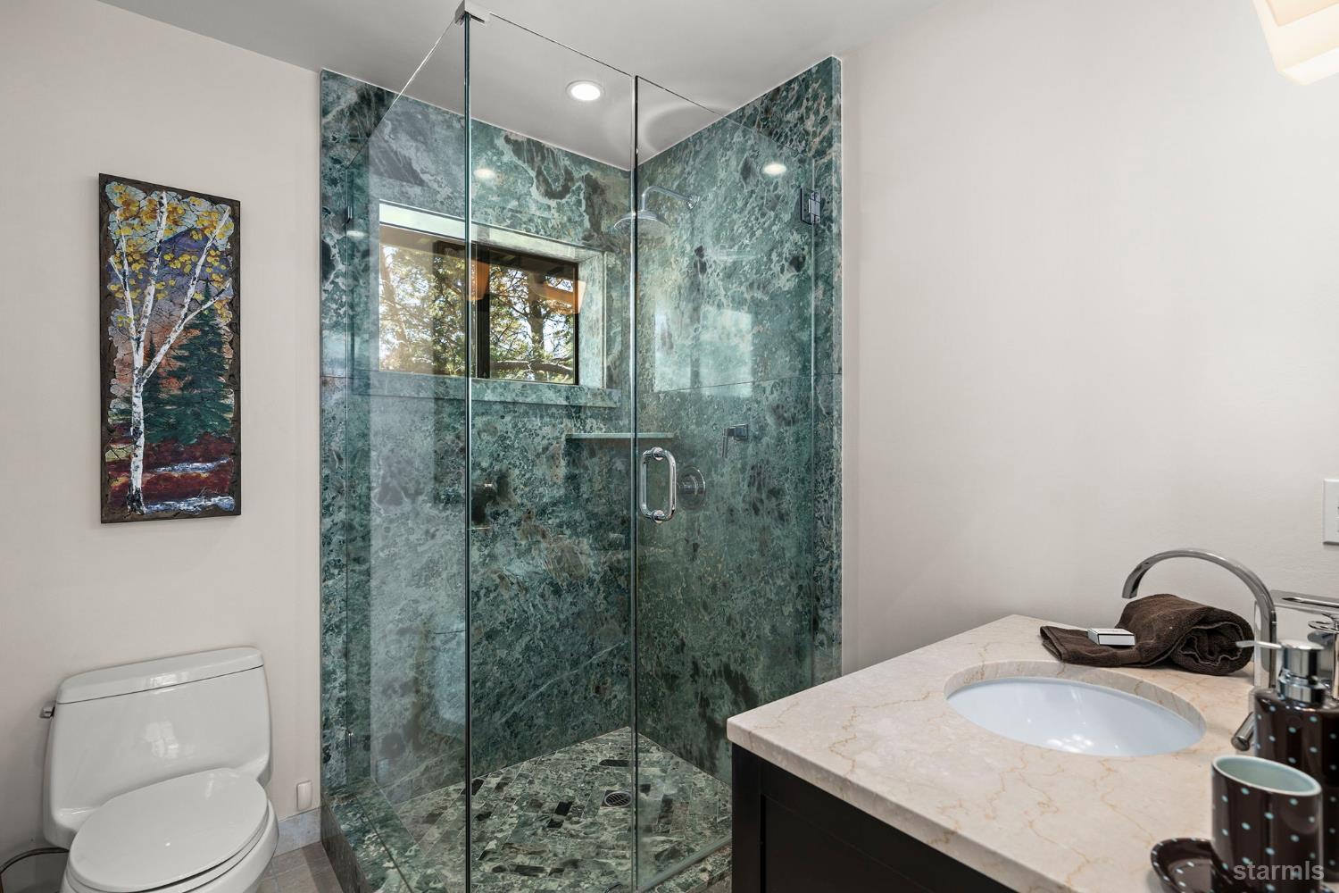 South Lake Tahoe, California 96150, United States, 7 Bedrooms Bedrooms, ,5 BathroomsBathrooms,Residential,Active,200999