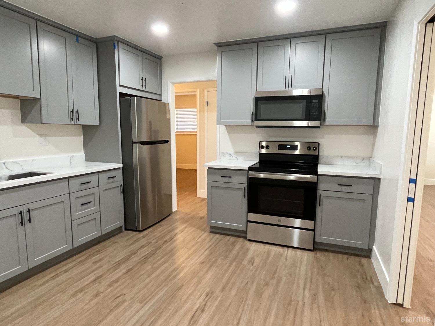 1309 Peninsula Road