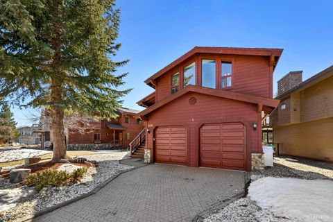 2020 Aloha Drive South Lake Tahoe CA 96150