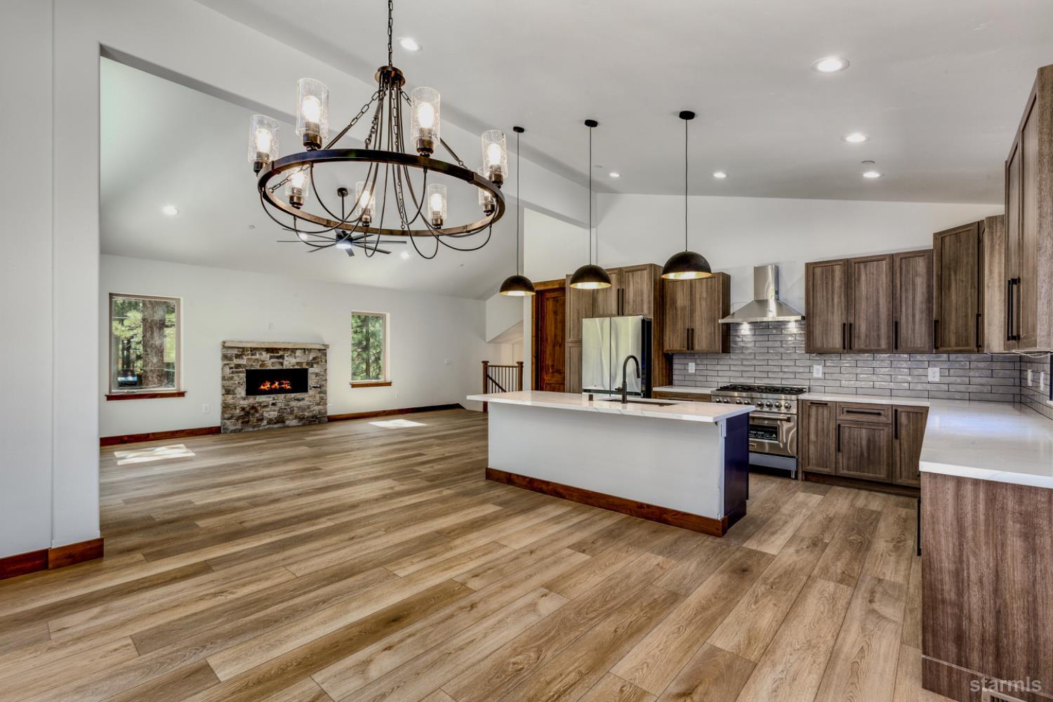 1369 Susie Lake Road