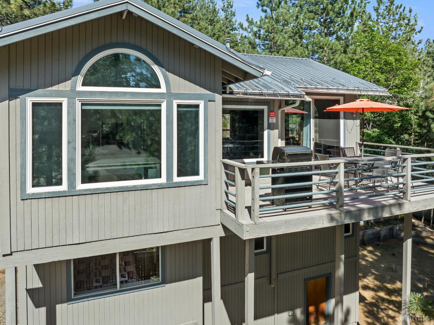 2400 Lupine Trail