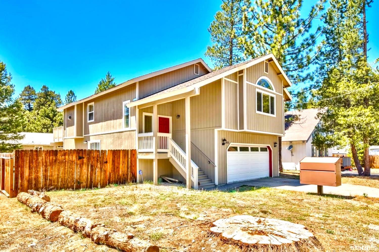 1982 Cherokee Street