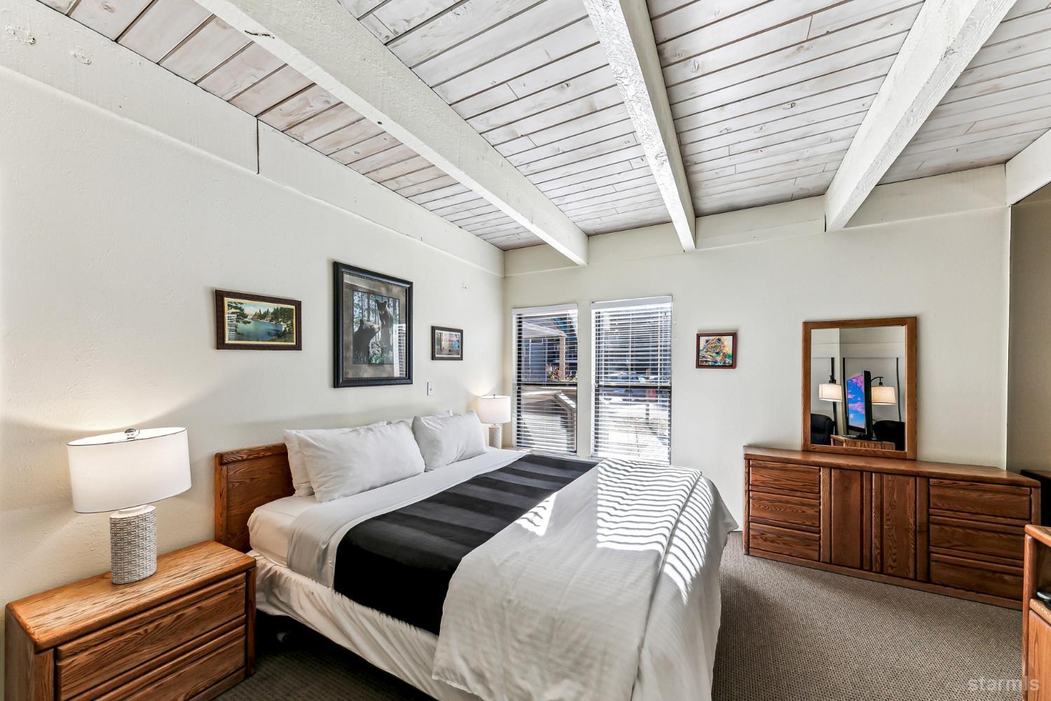 3535 Lake Tahoe Blvd Apt 603, South Lake Tahoe, CA, 96150, USA, 5 Bedrooms Bedrooms, ,3 BathroomsBathrooms,Townhouse,Active,3535 Lake Tahoe Blvd Apt 603,142982