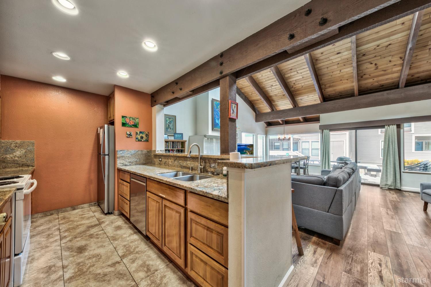3535 Lake Tahoe Blvd Apt 603, South Lake Tahoe, CA, 96150, USA, 5 Bedrooms Bedrooms, ,3 BathroomsBathrooms,Townhouse,Active,3535 Lake Tahoe Blvd Apt 603,142982