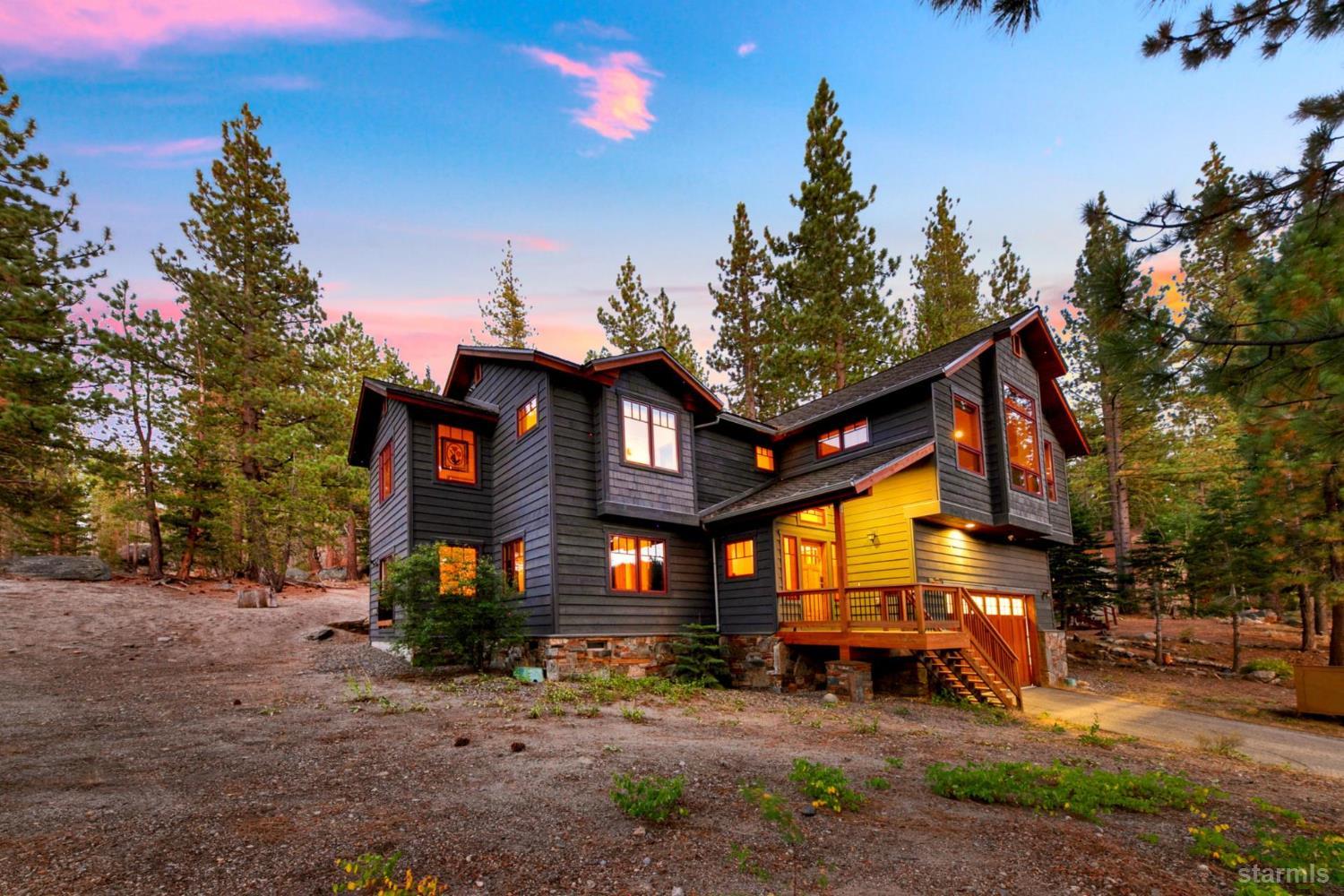 2181 Pinewood Drive