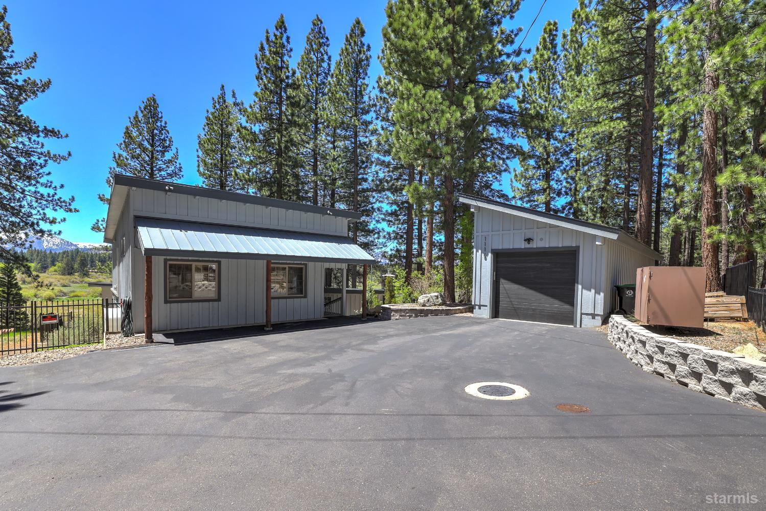1116 Lindberg Avenue