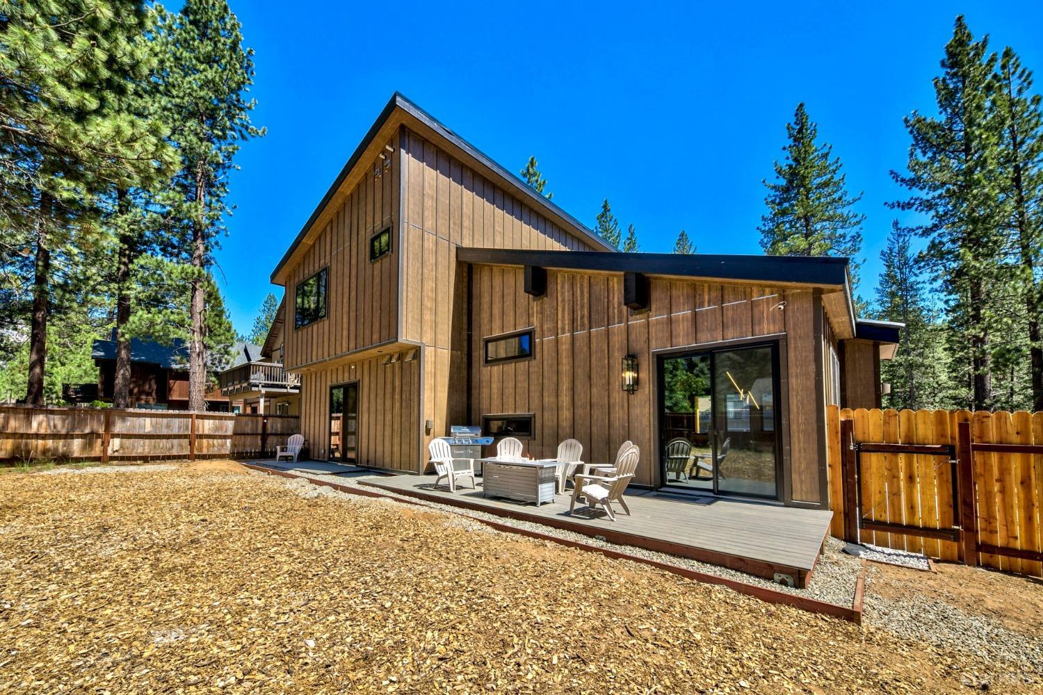 1184 Lone Indian Trail