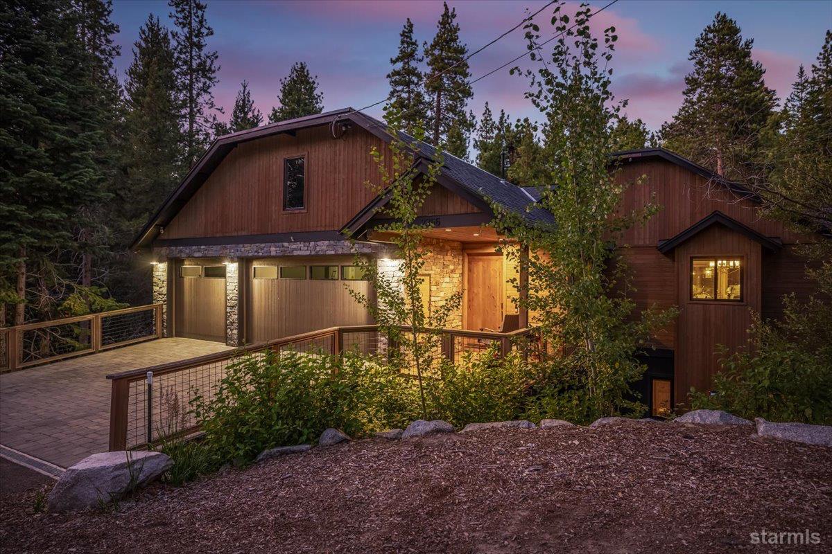 2366 Highlands Drive