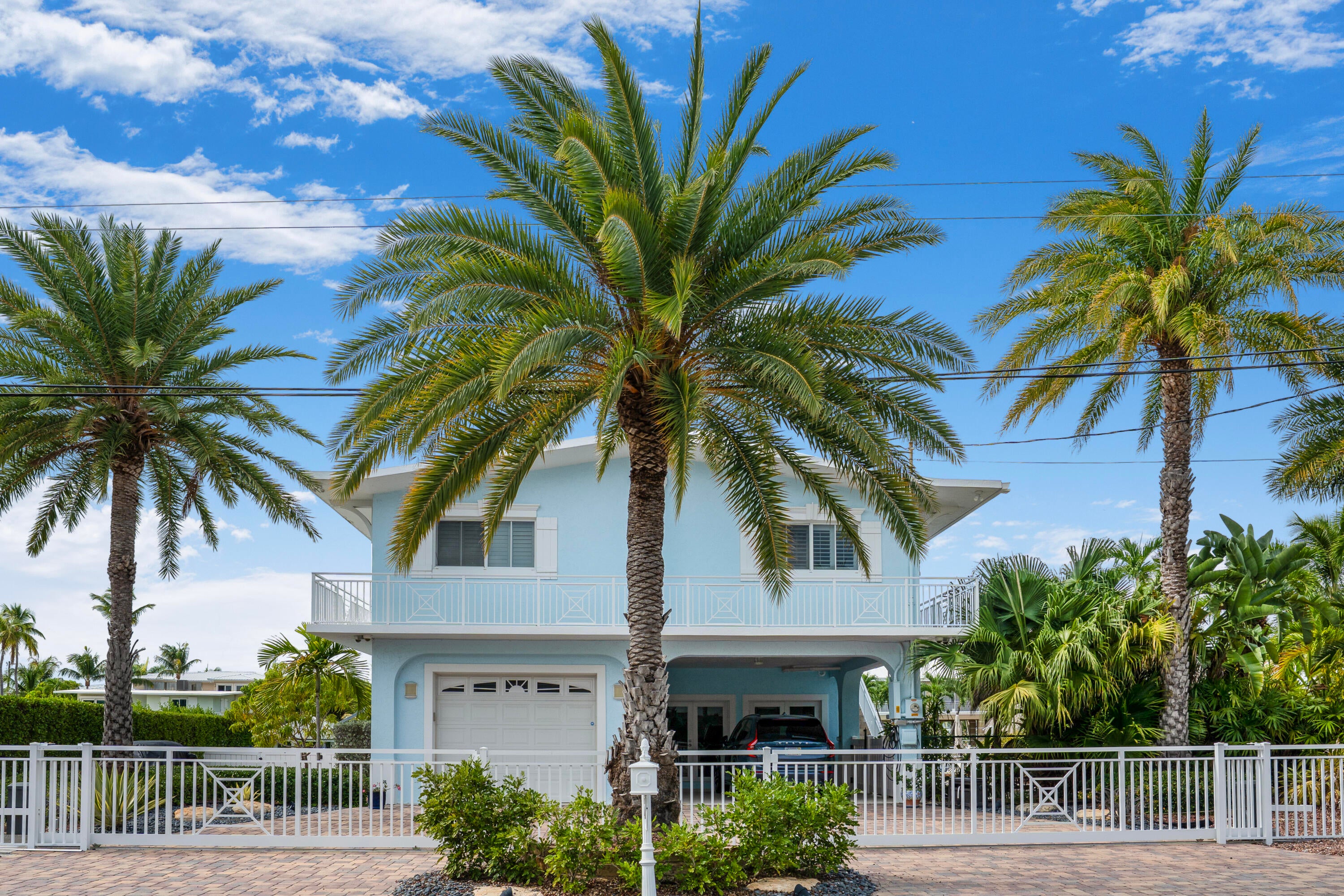 148 Giardino Drive