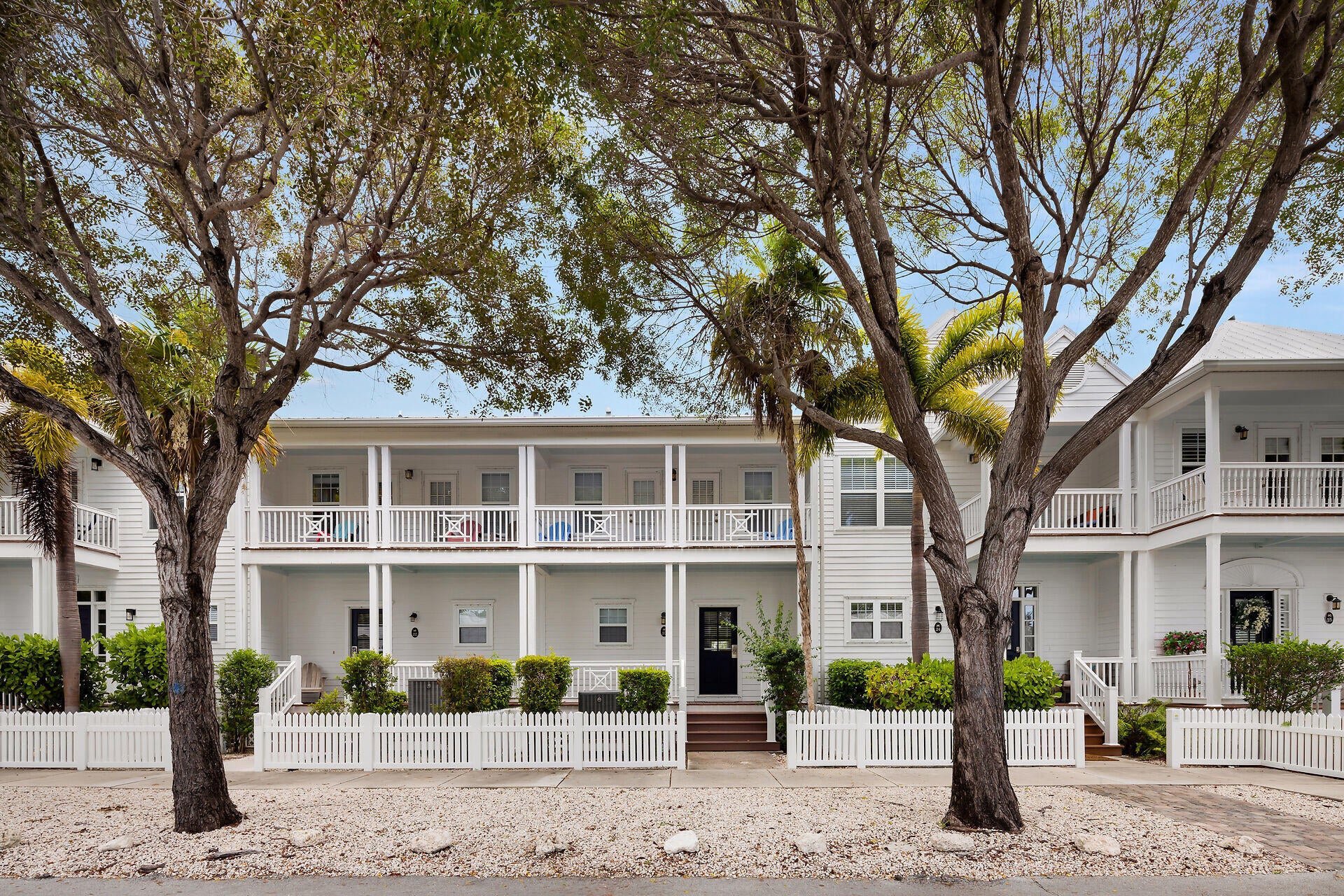 11600 1St Ave Gulf 23