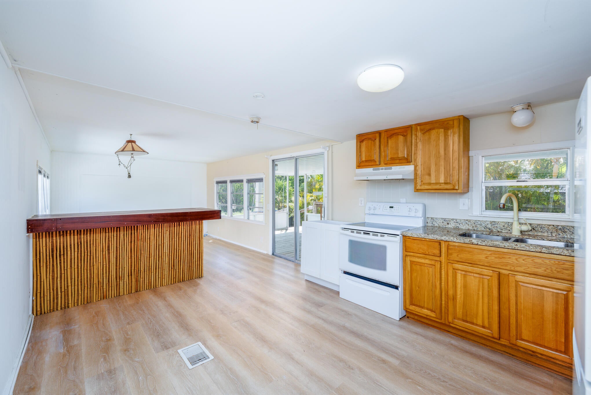 193 Venus Lane