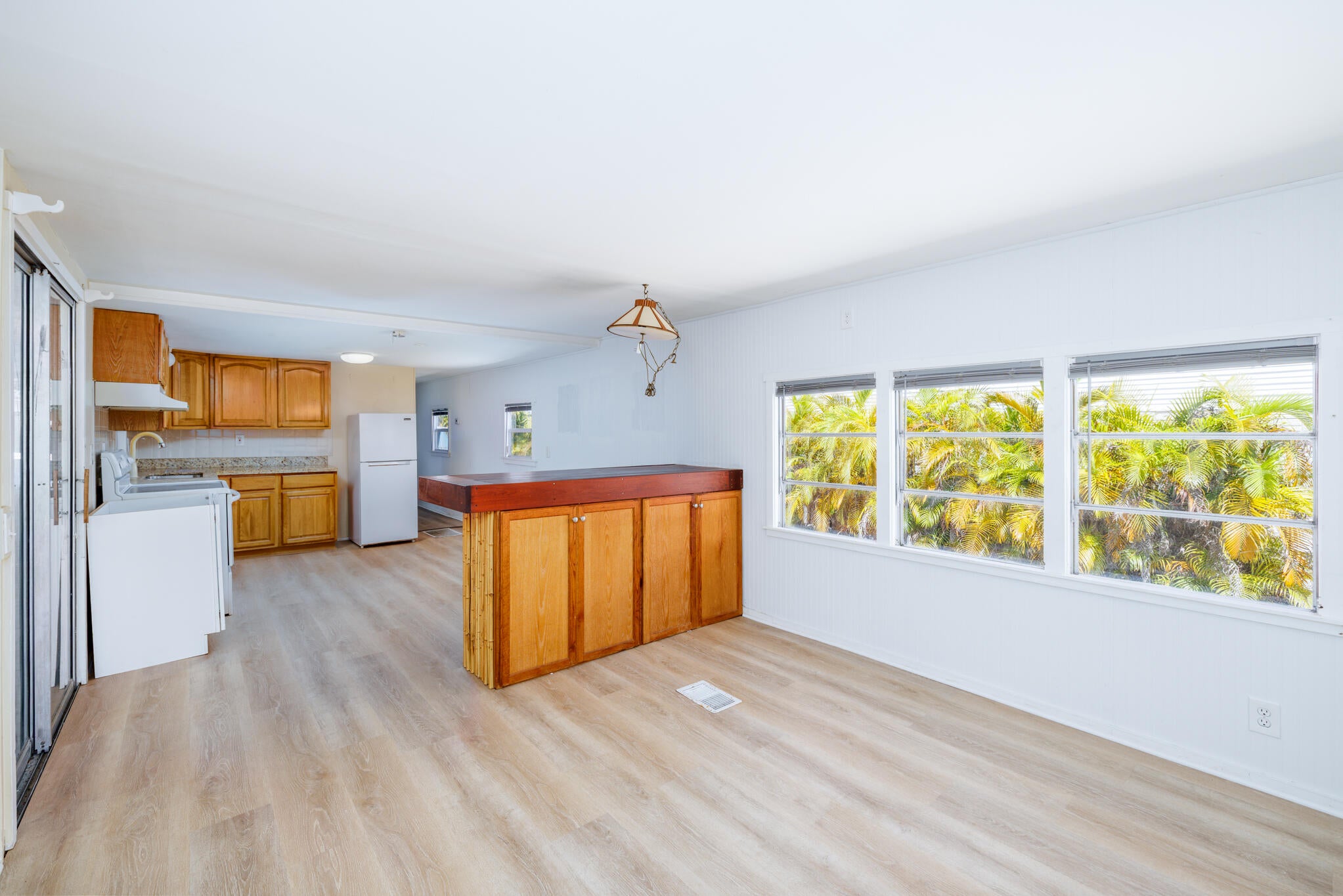 193 Venus Lane