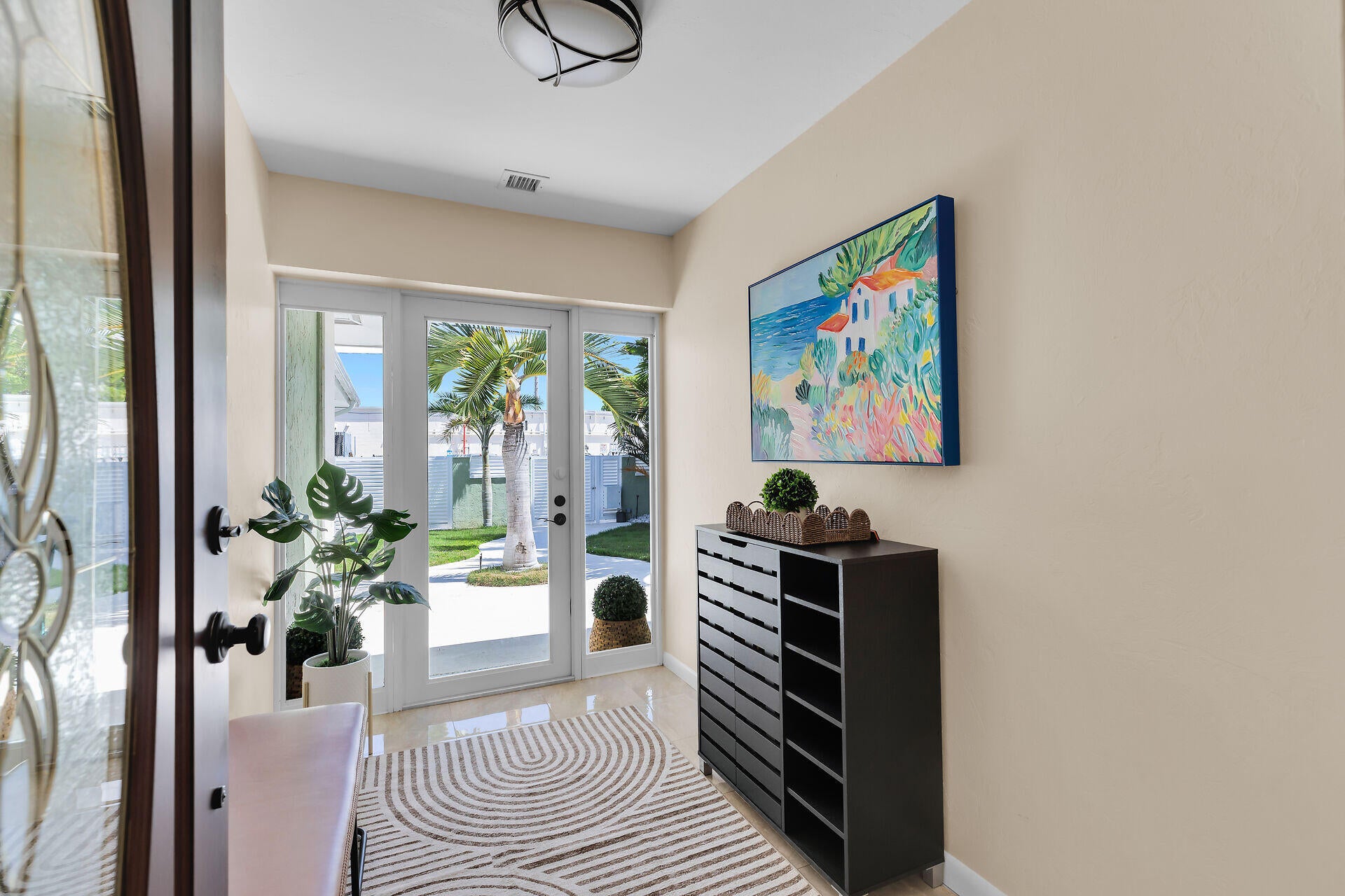 3206 Riviera Drive