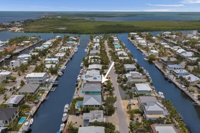 107 Valencia Drive Plantation Key FL 33036