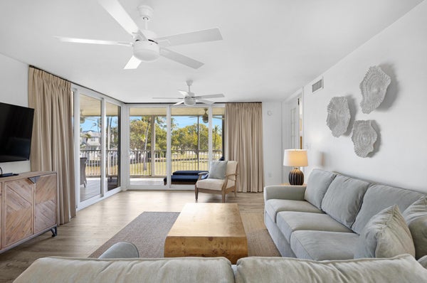 8204 MARINA VILLAS DR, MARATHON, FL 33050 - Image ec891e042bef6a2dd1d525bb5b79be2b/997353903