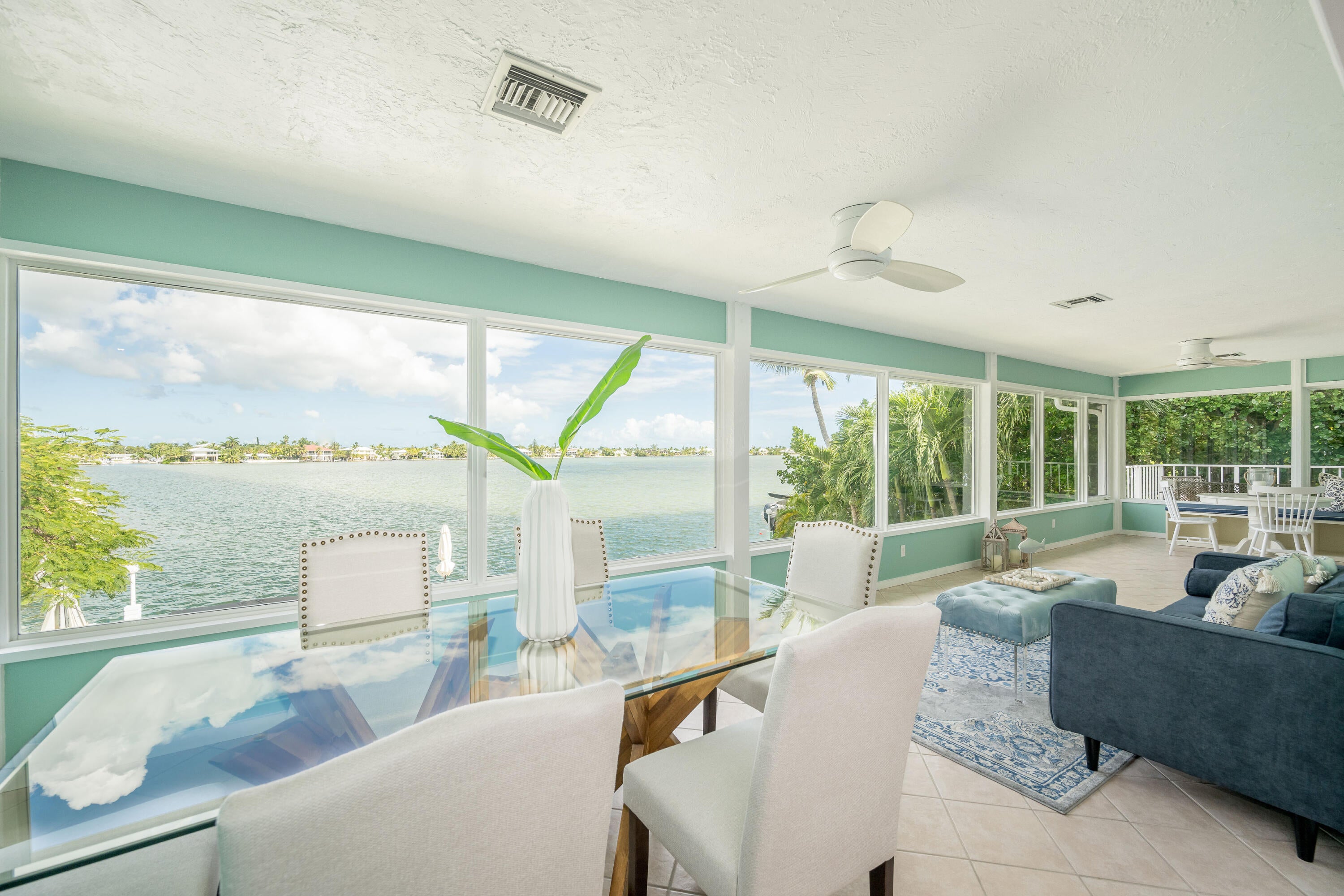 205 S Point Drive