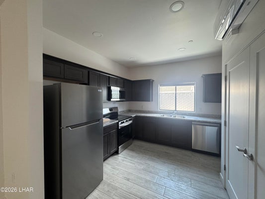 2076 SWANSON AVE # 101, LAKE HAVASU CITY, AZ 86403 - Image 02a3b5e9dd2ef0fcc2b2445e637fd746/3105680698