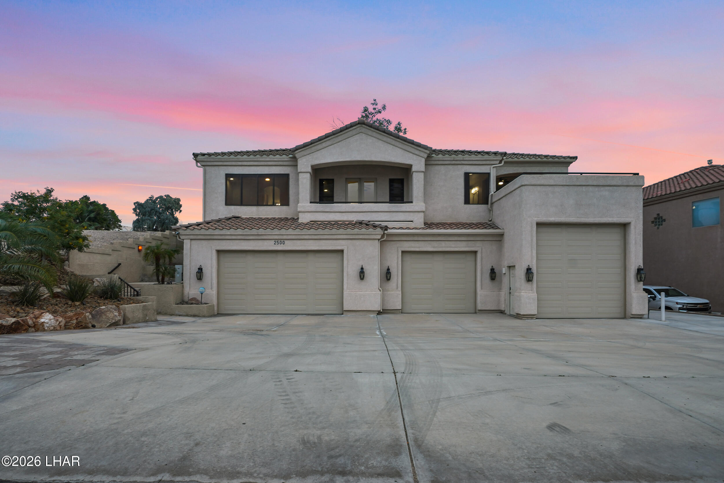 Lake Havasu City, Arizona, 86406, United States, 3 Bedrooms Bedrooms, ,4 BathroomsBathrooms,Residential,Active,2012673