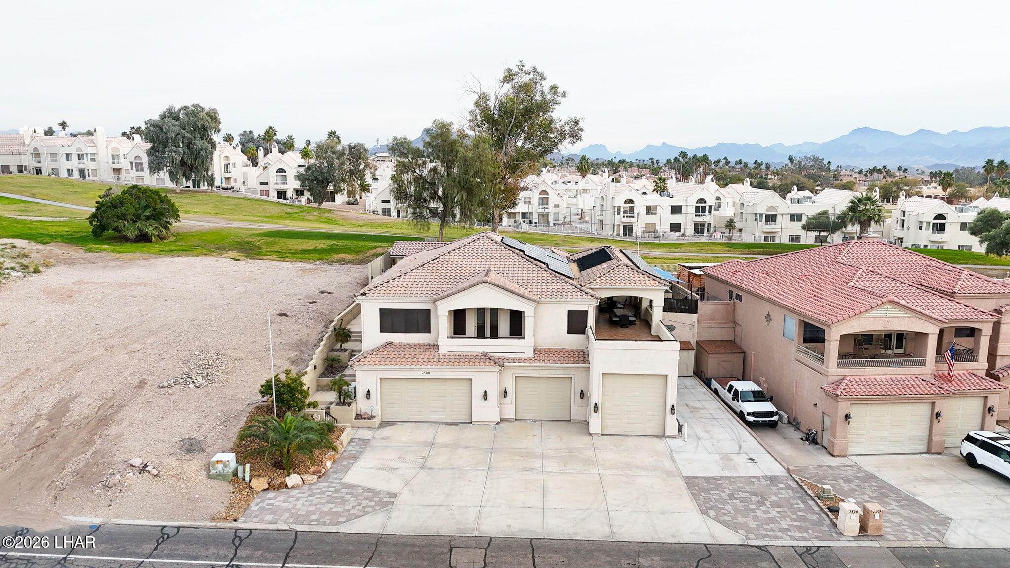 Lake Havasu City, Arizona, 86406, United States, 3 Bedrooms Bedrooms, ,4 BathroomsBathrooms,Residential,Active,2012673