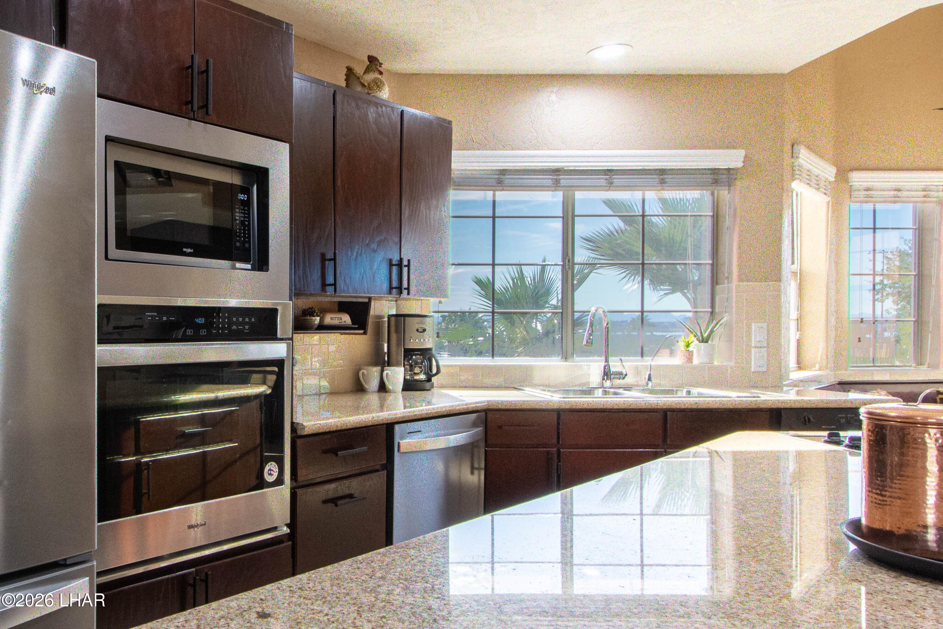 Lake Havasu City, Arizona, 86406, United States, 6 Bedrooms Bedrooms, ,4 BathroomsBathrooms,Residential,Active,2030967