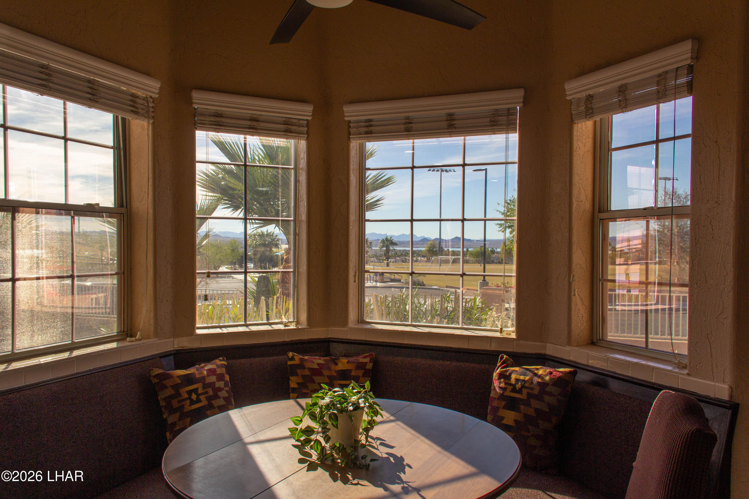 Lake Havasu City, Arizona, 86406, United States, 6 Bedrooms Bedrooms, ,4 BathroomsBathrooms,Residential,Active,2030967