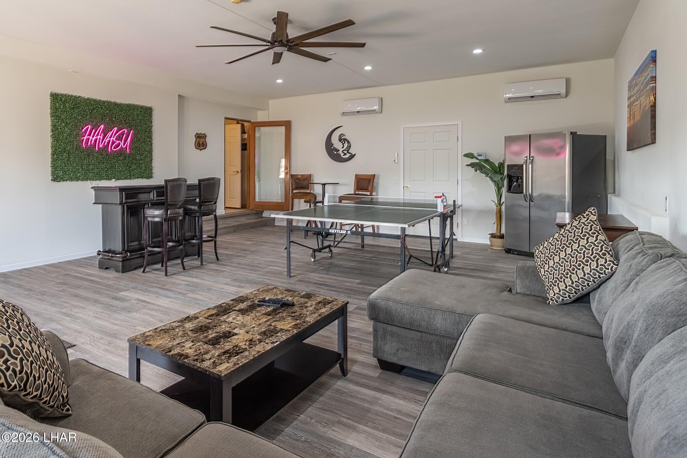Lake Havasu City, Arizona, 86406, United States, 6 Bedrooms Bedrooms, ,4 BathroomsBathrooms,Residential,Active,2030967