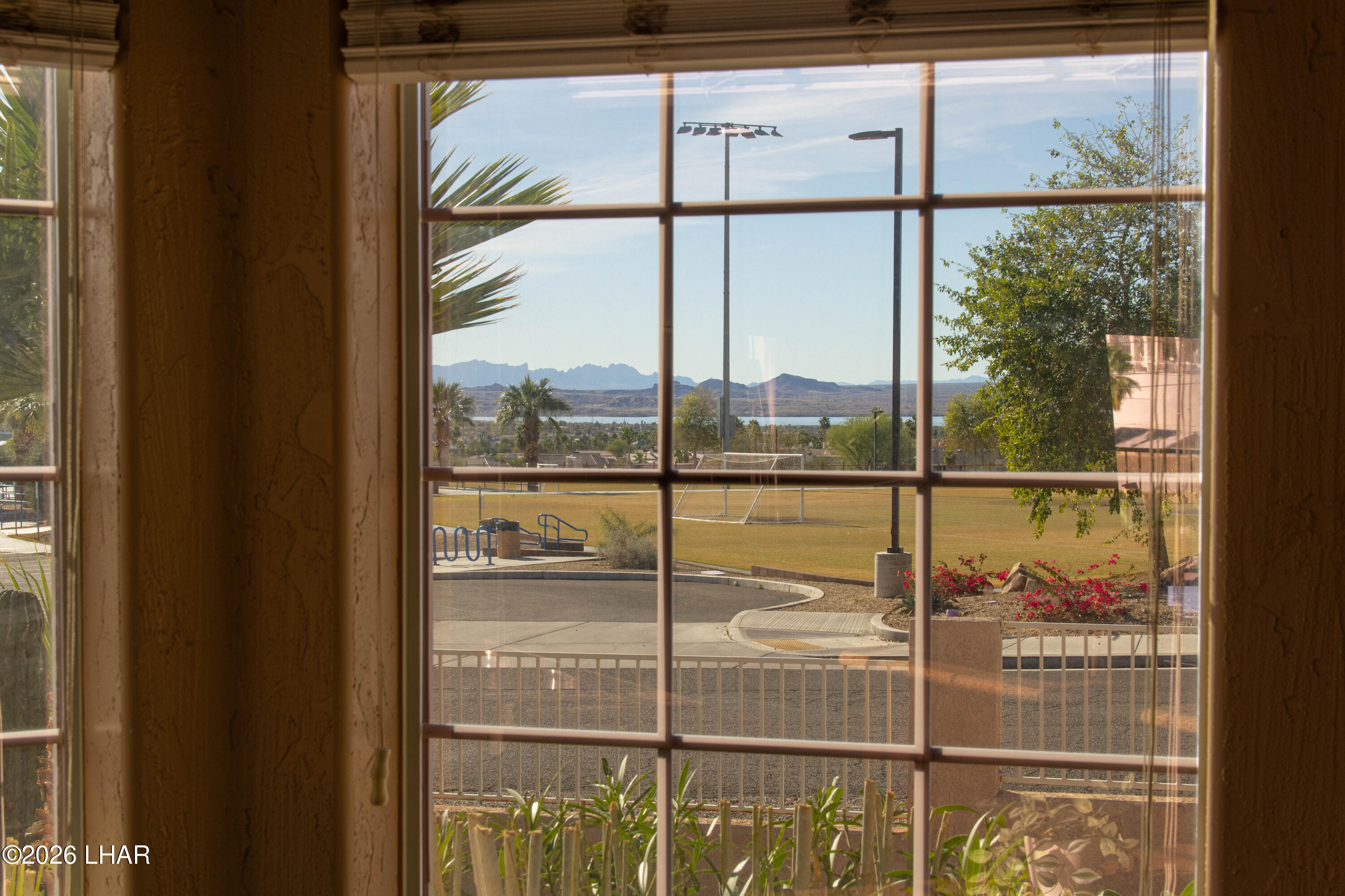Lake Havasu City, Arizona, 86406, United States, 6 Bedrooms Bedrooms, ,4 BathroomsBathrooms,Residential,Active,2030967
