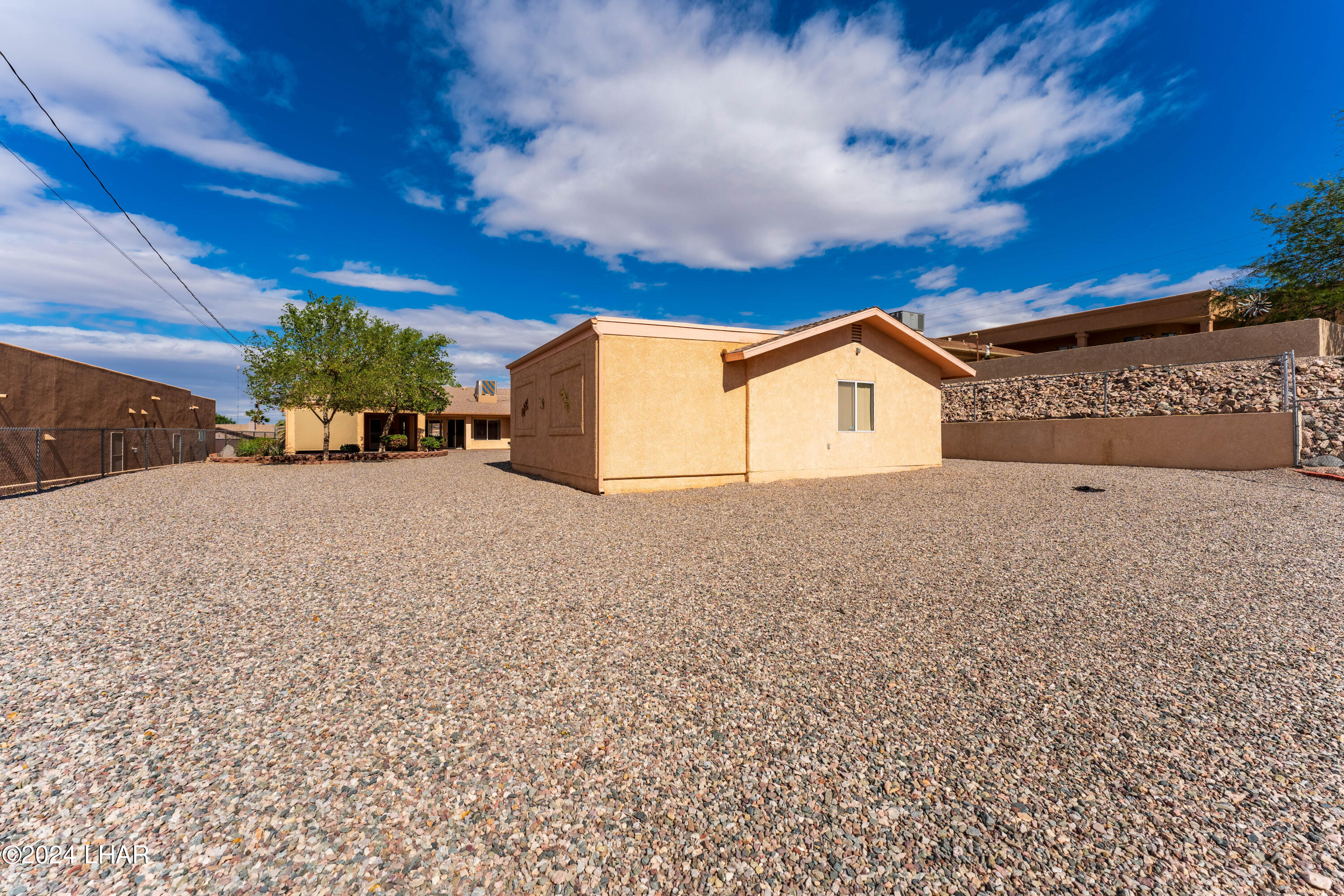 3970 Highlander Ave Lake Havasu City, AZ MLS 1032635 3 Bed, 2 Bath, 1784 Sqft Home Built