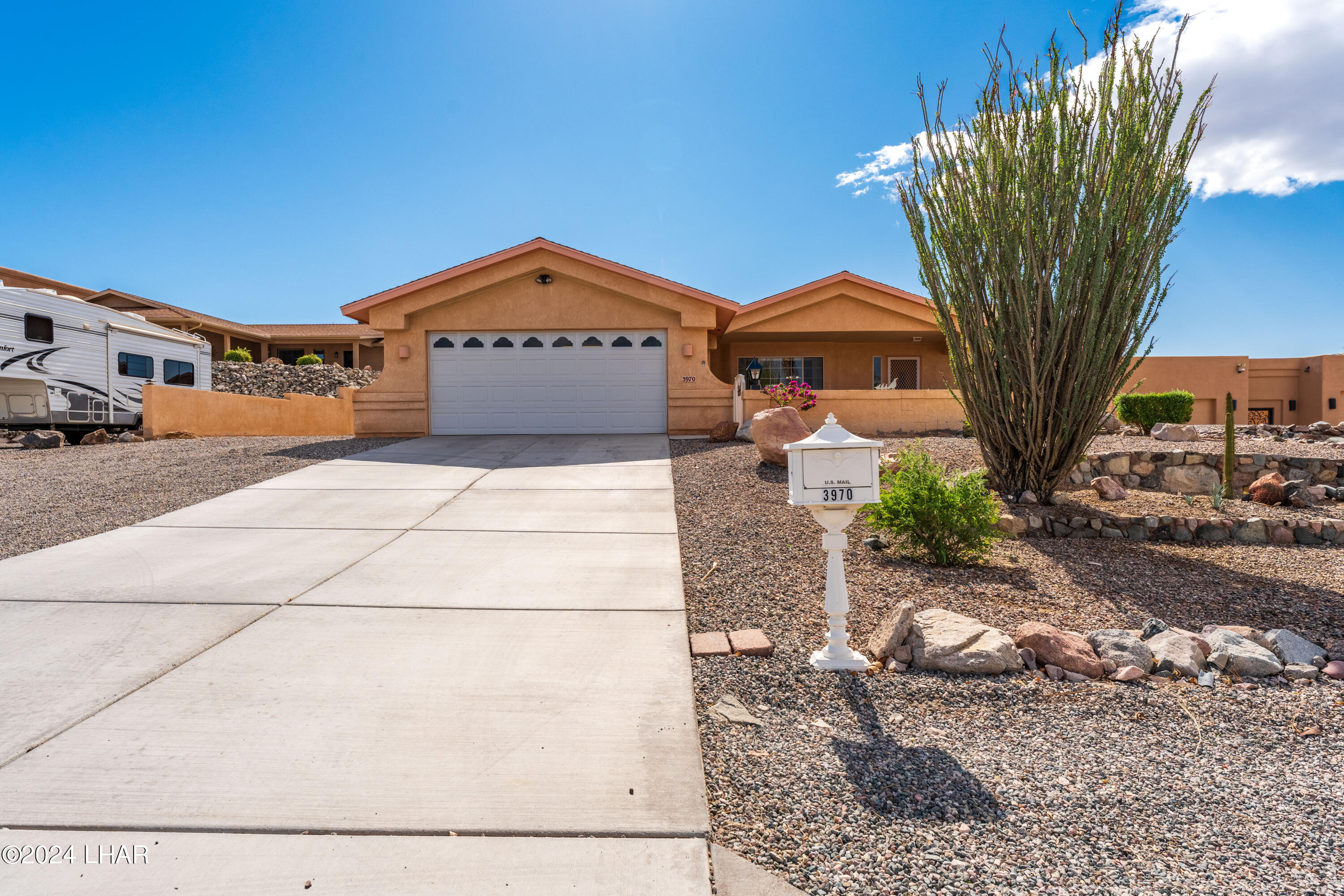 3970 Highlander Ave Lake Havasu City, AZ MLS 1032635 3 Bed, 2 Bath, 1784 Sqft Home Built