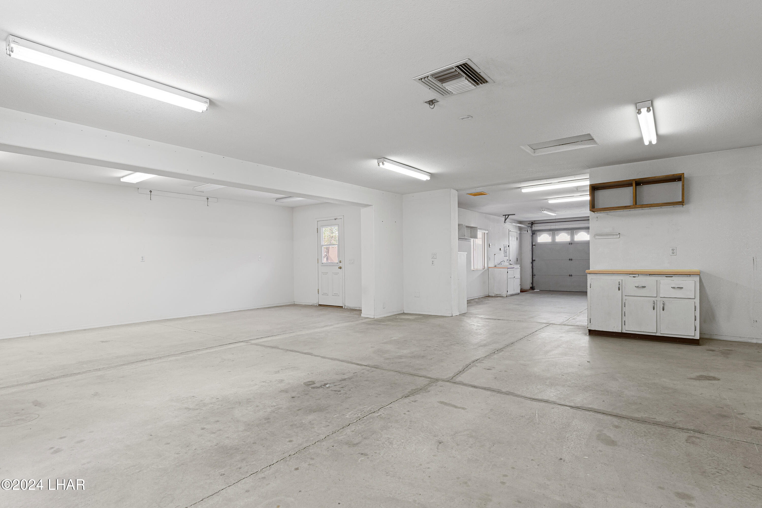 3970 Highlander Ave Lake Havasu City, AZ MLS 1032635 3 Bed, 2 Bath, 1784 Sqft Home Built