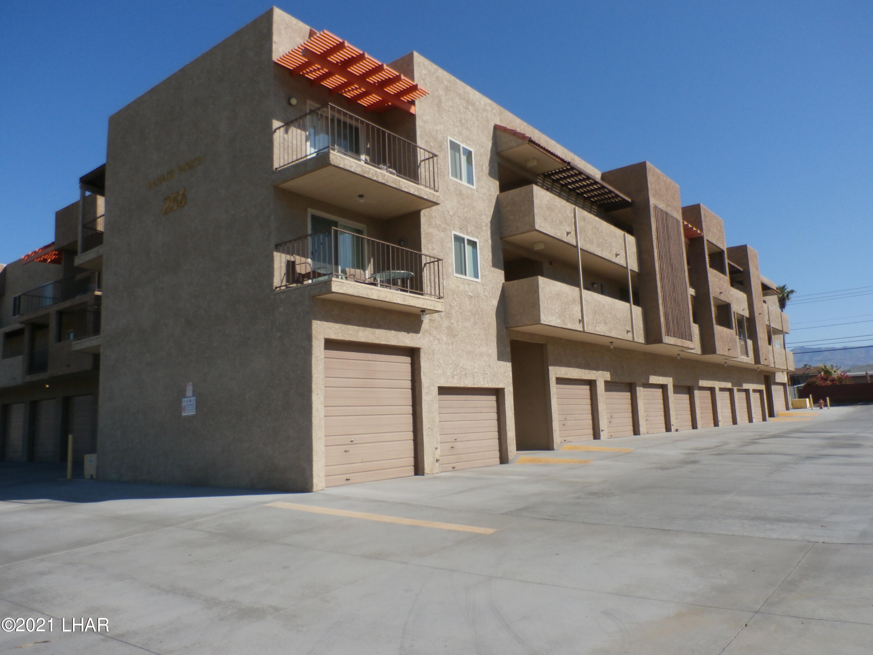 View Lake Havasu City, AZ 86403 condo