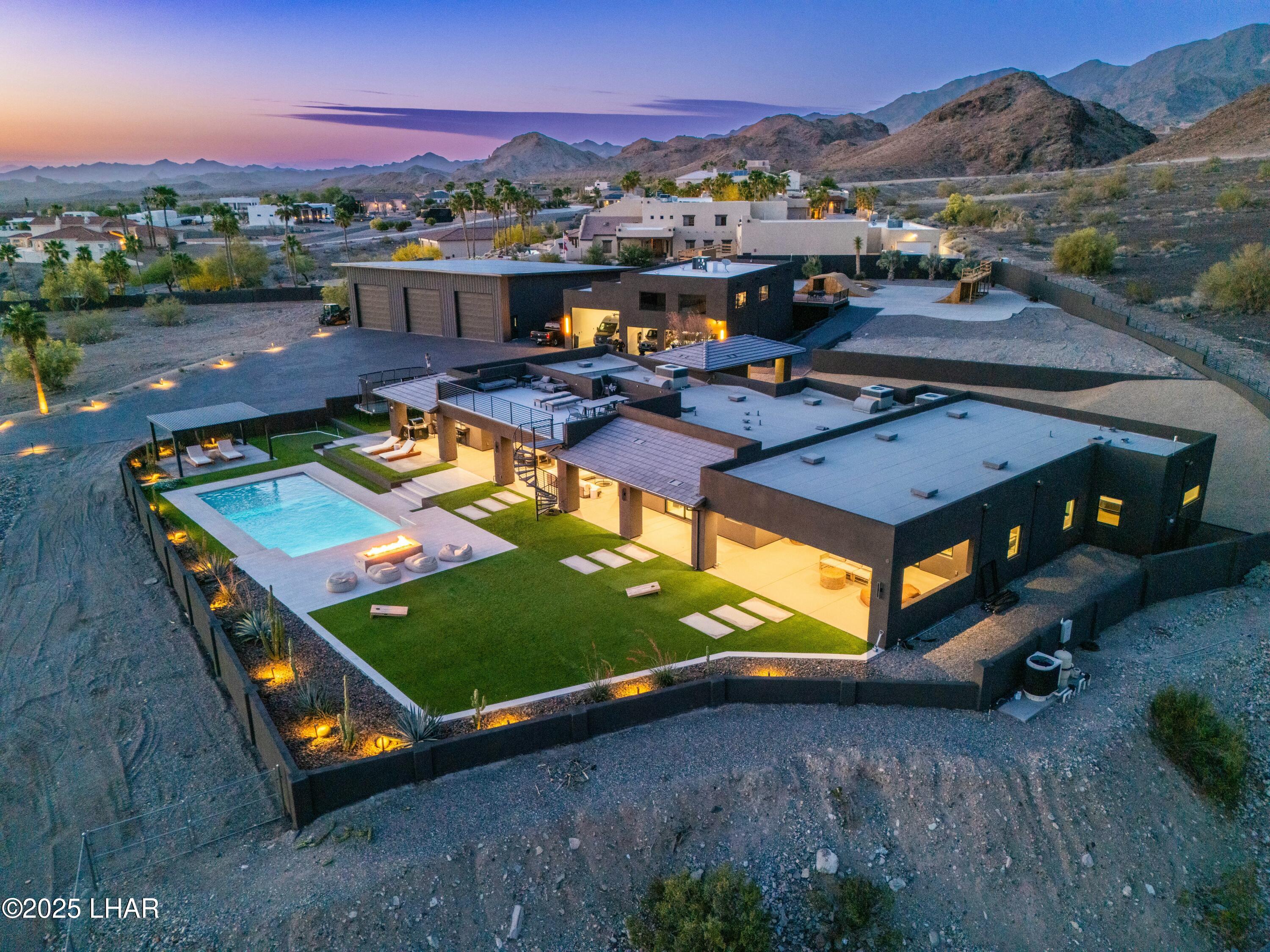 4221 Colt Dr

                                                                             Lake Havasu City                                

                                    , AZ - $5,500,000