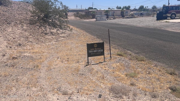 4805 E KAYENTA DR, TOPOCK, AZ 86436 - Image a5f224da3c028c9befac85af18a3fe64/2331920202