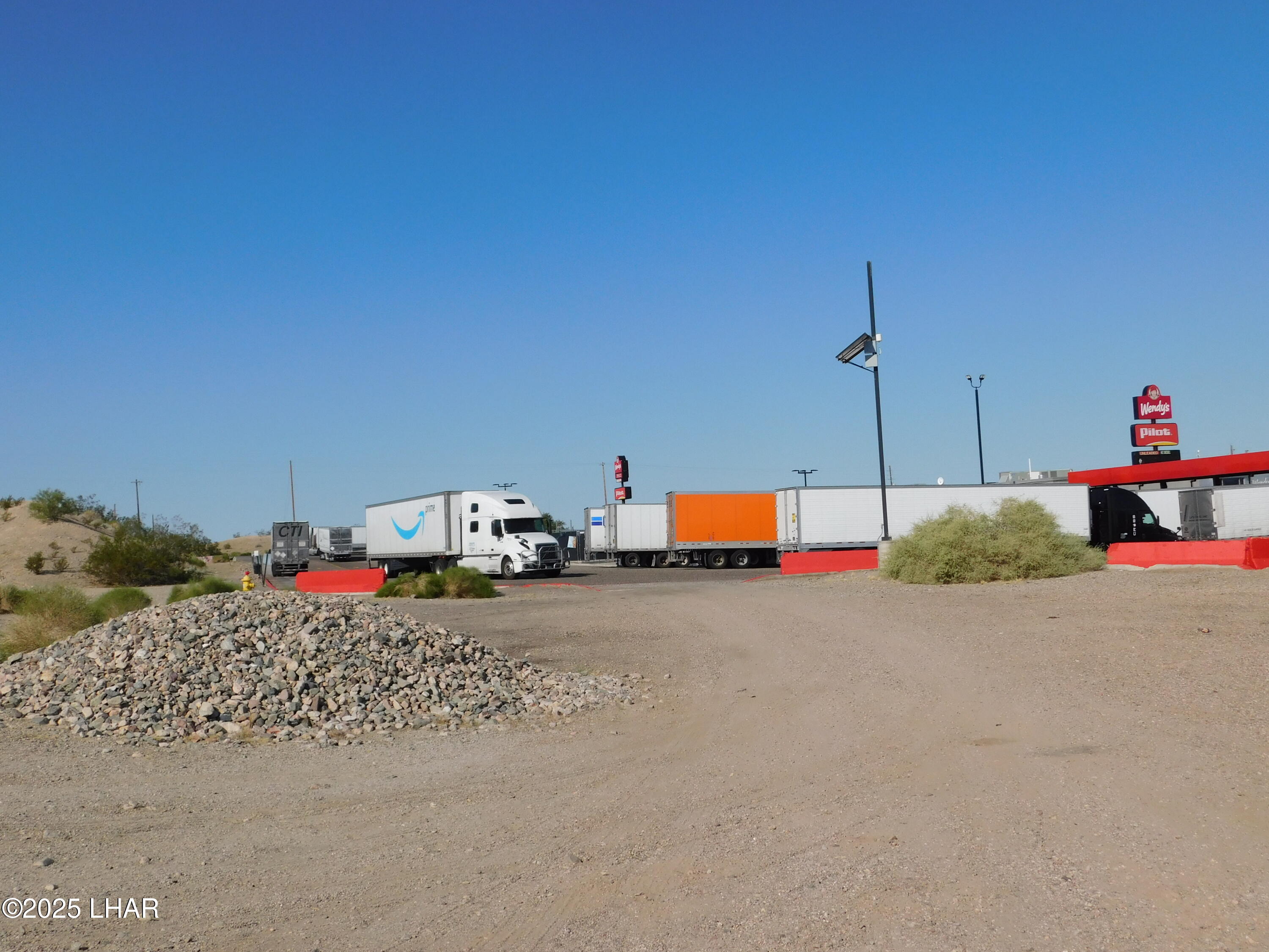 16n/20w Behind Pilot Gateway

                                                                             Lake Havasu City                                

                                    , AZ - $985,000