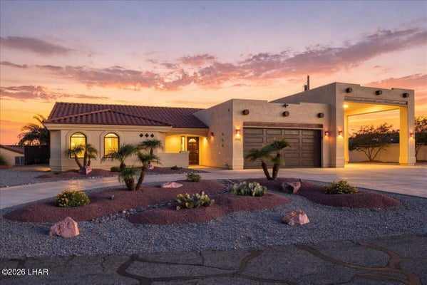 3881 YONDER DR, LAKE HAVASU CITY, AZ 86406 - Image c559055fd54fb235a4b114f6358ed5dd/225877157