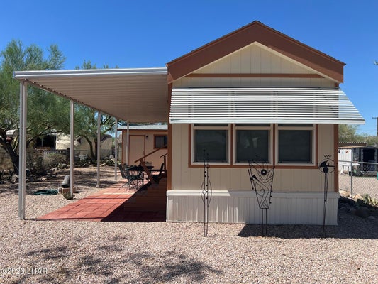 576 S CONNOR LN, QUARTZSITE, AZ 85346 - Image ca457f1d54dc7935bbd122e9db660f0d/106109476