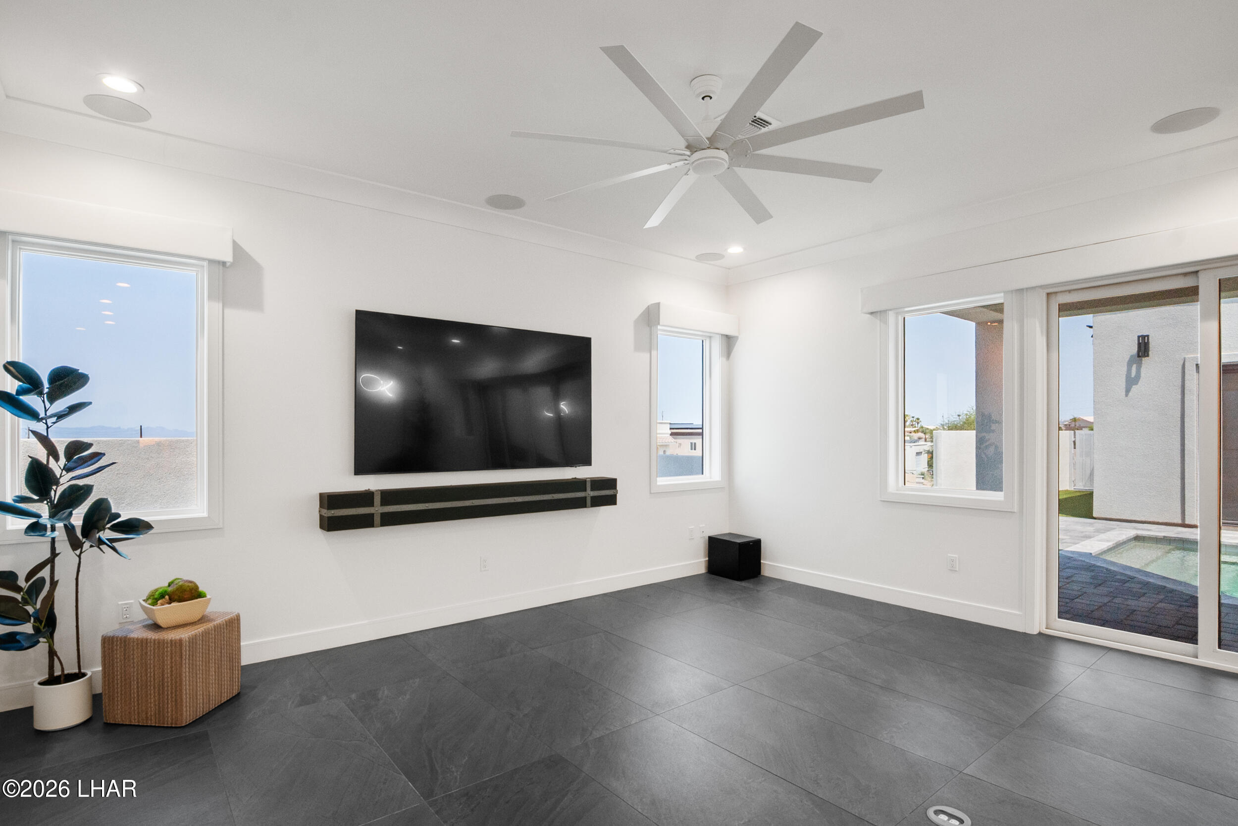 Lake Havasu City, Arizona, 86404, United States, 4 Bedrooms Bedrooms, ,5 BathroomsBathrooms,Residential,Active,2014618