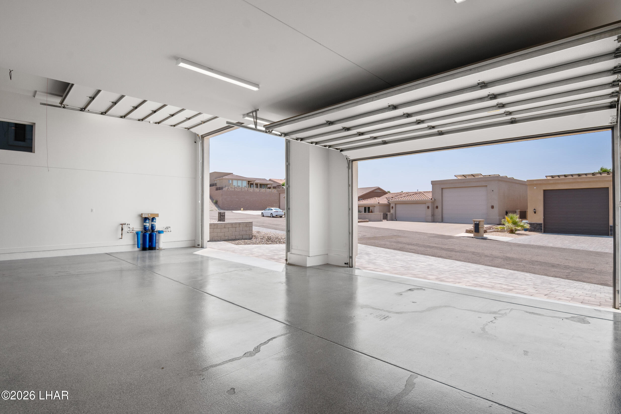 Lake Havasu City, Arizona, 86404, United States, 4 Bedrooms Bedrooms, ,5 BathroomsBathrooms,Residential,Active,2014618