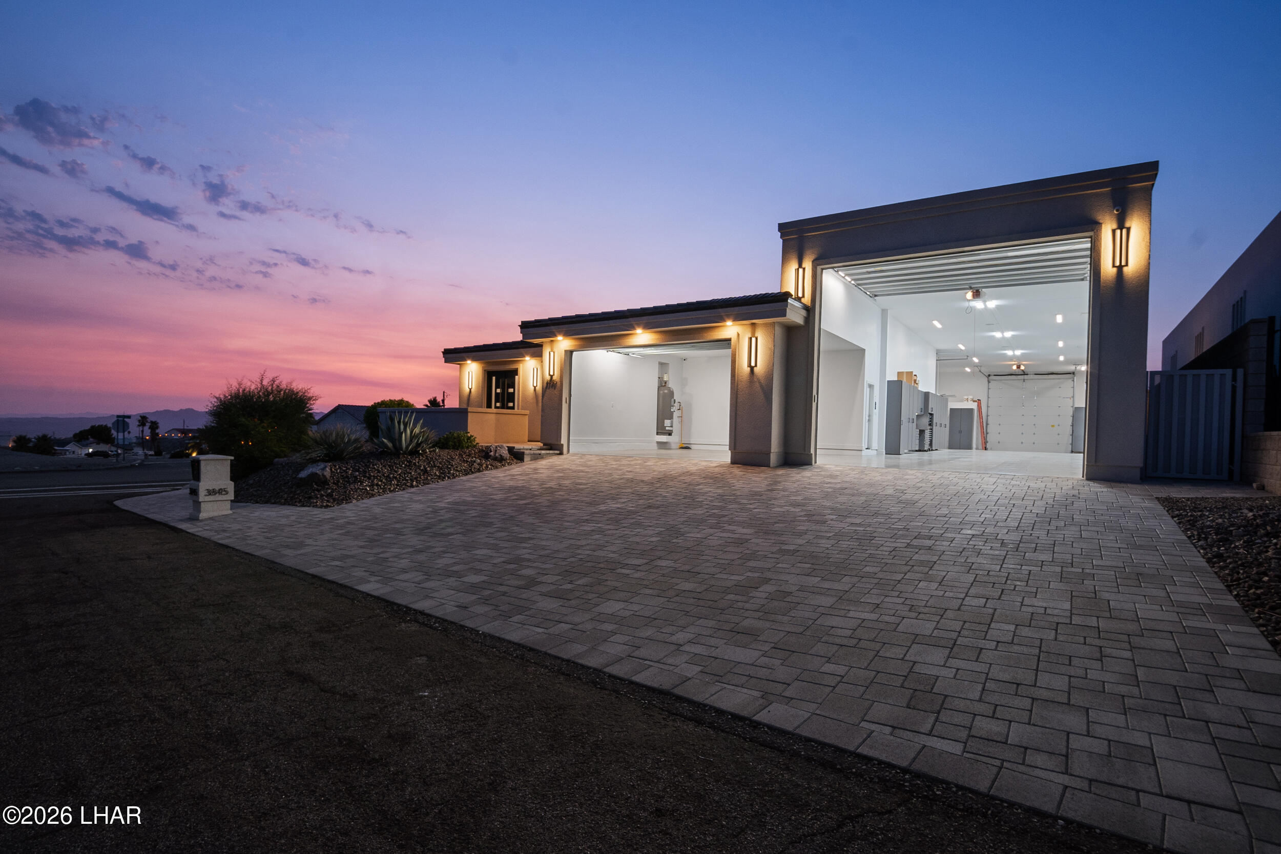 Lake Havasu City, Arizona, 86404, United States, 4 Bedrooms Bedrooms, ,5 BathroomsBathrooms,Residential,Active,2014618