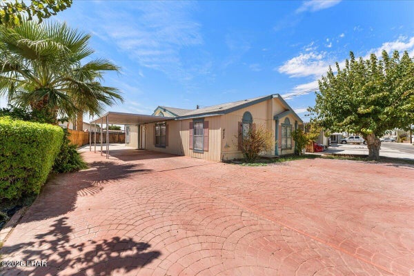 433 E RIVERFRONT DR, PARKER, AZ 85344 - Image eab655676fbaa8bac72b0ea5edf04db9/597412142