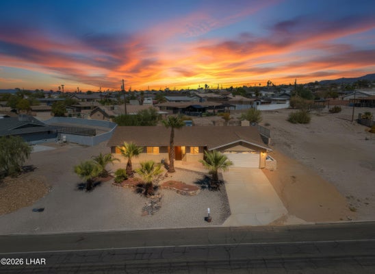 2905 DAYTONA AVE, LAKE HAVASU CITY, AZ 86403 - Image eaefbf201f7d0ec025face57164d47f1/254781344