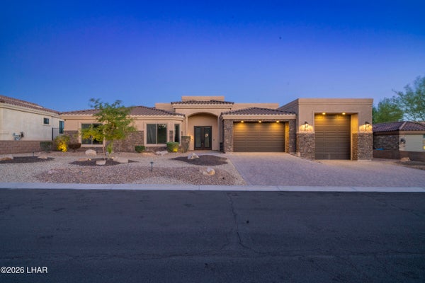 1916 E DEACON DR, LAKE HAVASU CITY, AZ 86404 - Image ef28eff237a47ab0d2eae55b1417ae5e/602417786