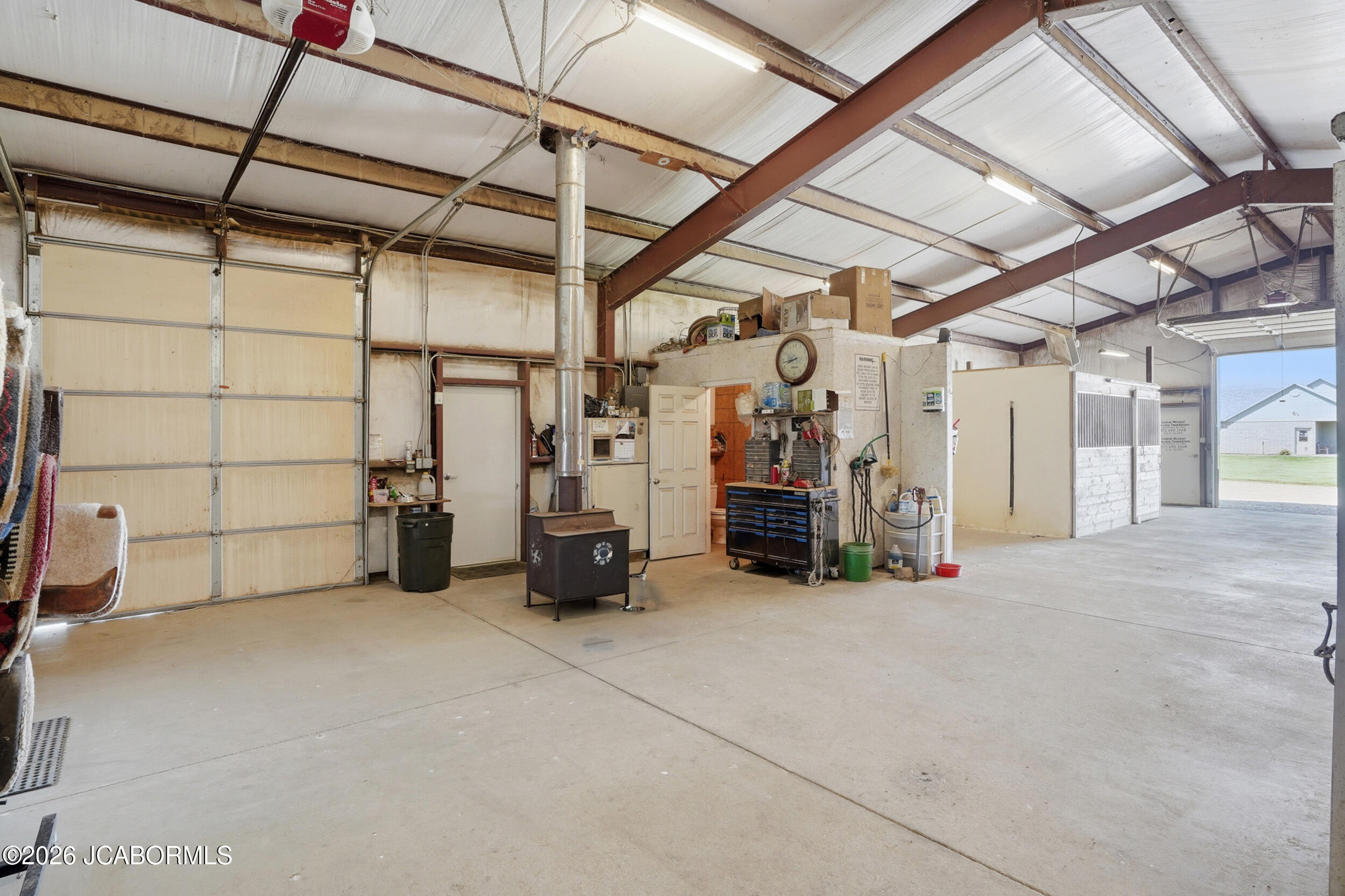 New Bloomfield, Missouri, 65063, United States, 3 Bedrooms Bedrooms, ,3 BathroomsBathrooms,Residential,Active,2043449