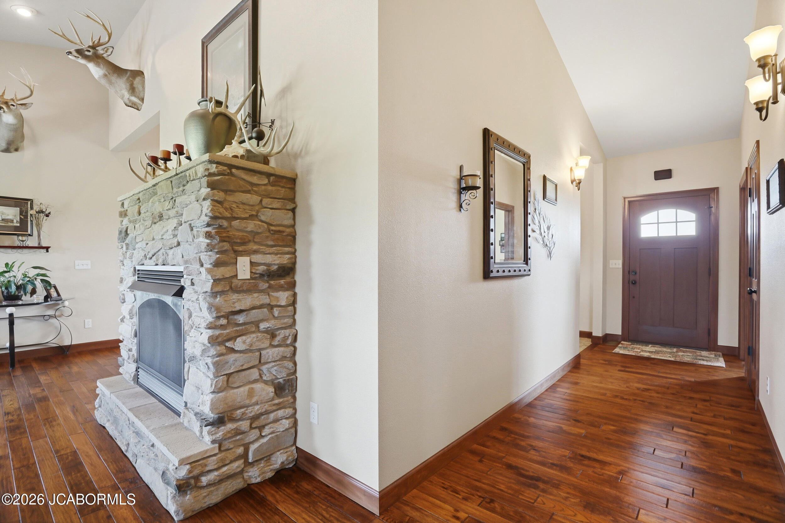 New Bloomfield, Missouri, 65063, United States, 3 Bedrooms Bedrooms, ,3 BathroomsBathrooms,Residential,Active,2043449