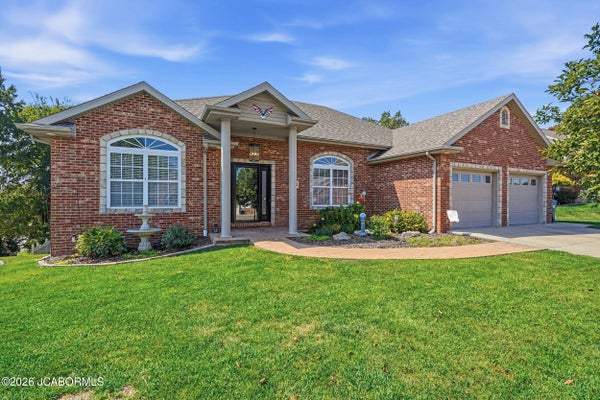 2438 CAMZIE DR, JEFFERSON CITY, MO 65101 - Image 52875dafef8b8b7c886c1dca8a20f677/2427339715