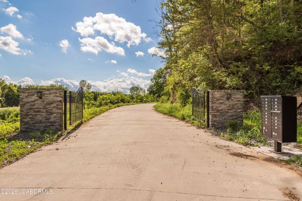 CAPITOL VIEW DR, HOLTS SUMMIT, MO 65043 - Image 7d5fd1ddb0e6119a7963fb5e5c5591c6/3277920170
